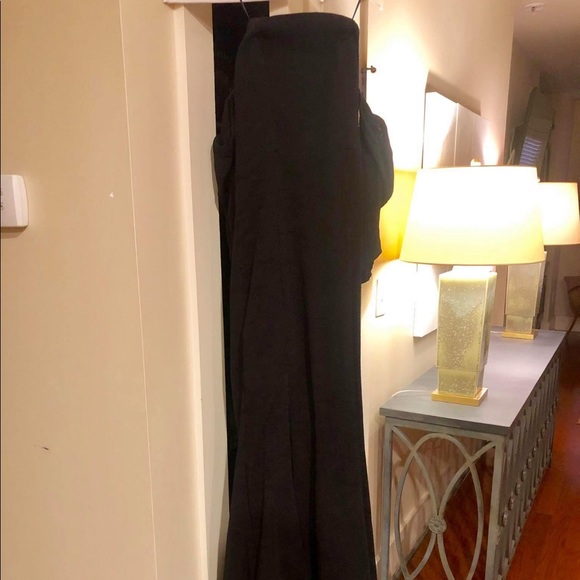 CMEO Collective Lift Me Gown - Picture 3 of 3